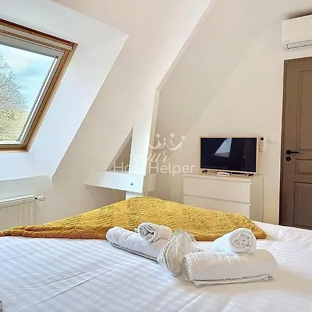 Touquaise Yourhosthelper Villa *