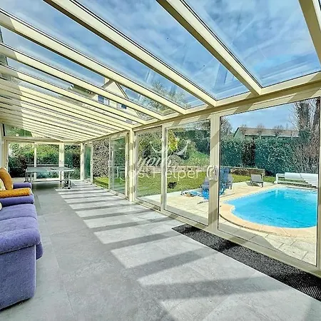 Touquaise Yourhosthelper Villa