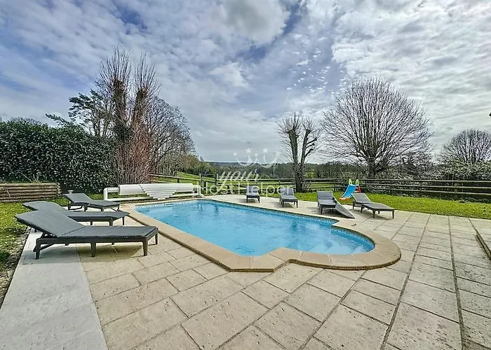 Touquaise Yourhosthelper Villa