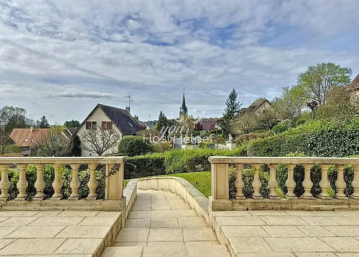 Touquaise Yourhosthelper